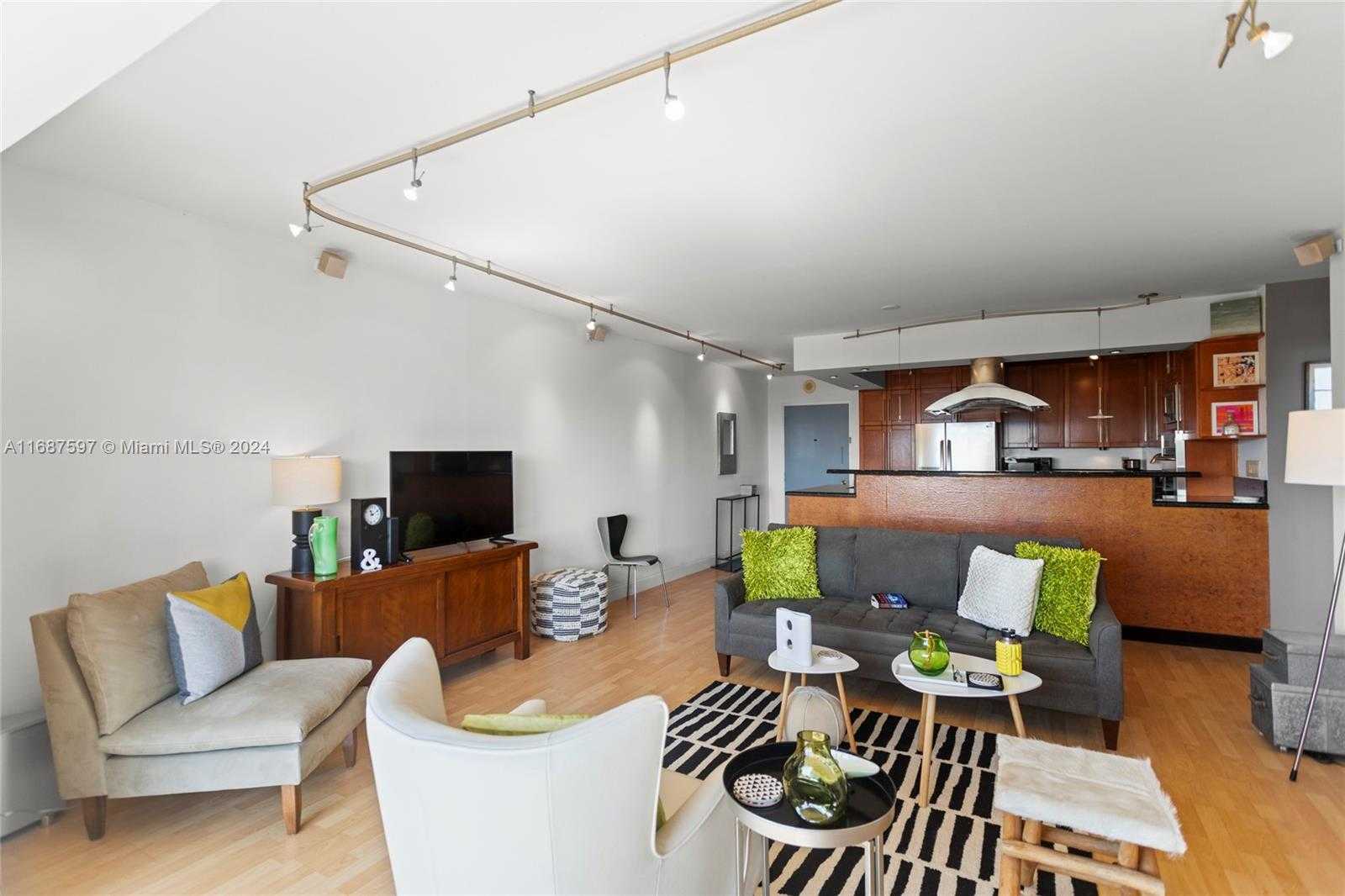 Small Image of 1625 SOUTH EAST 10TH AVE #905, Fort Lauderdale Number 21