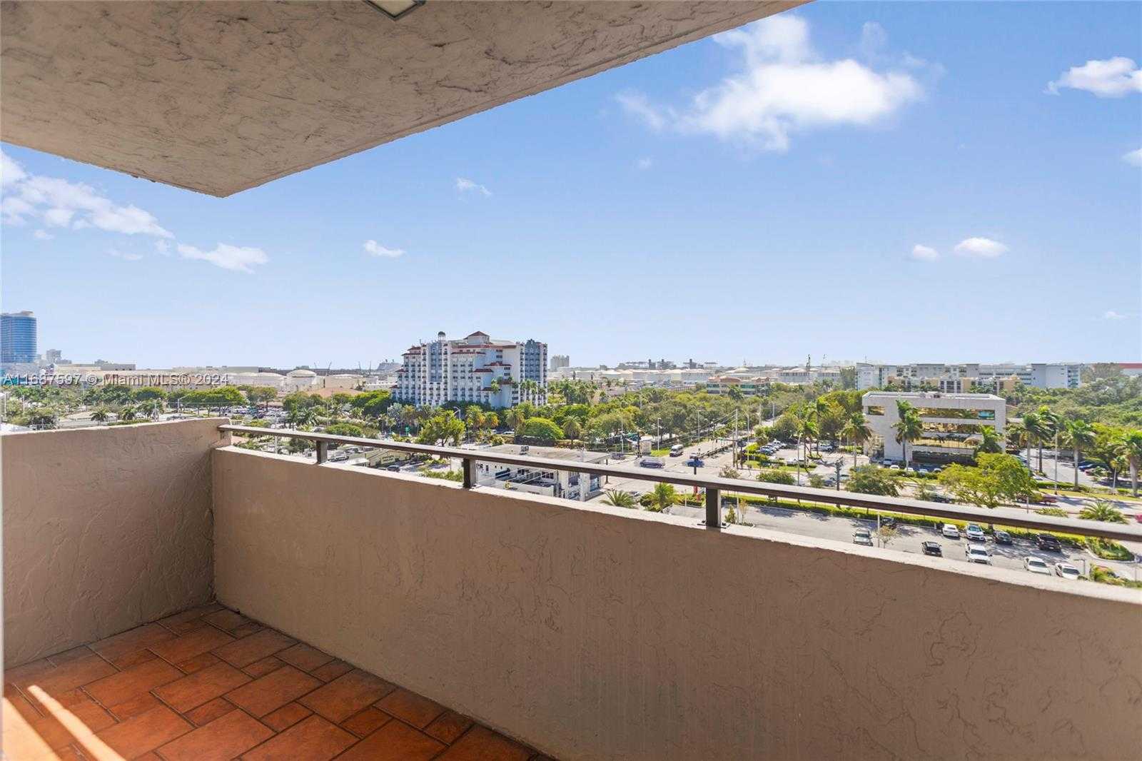 Small Image of 1625 SOUTH EAST 10TH AVE #905, Fort Lauderdale Number 31