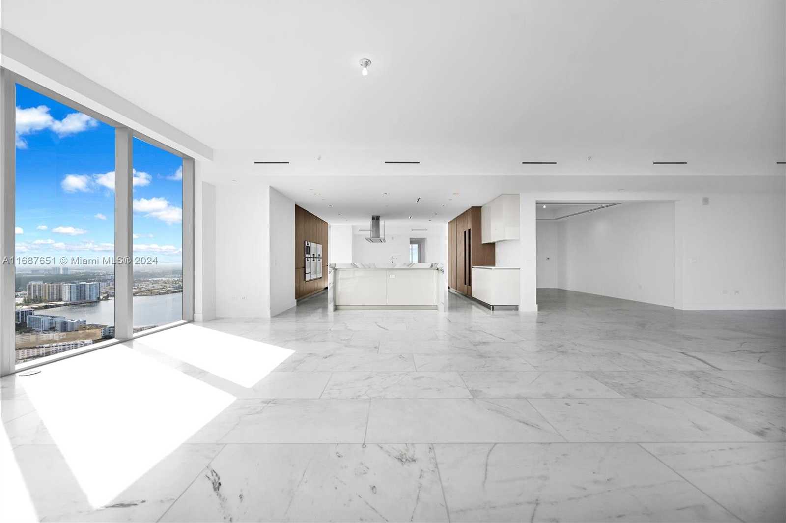Small Image of 18501 COLLINS AVE #4003/04, Sunny Isles Beach Number 13