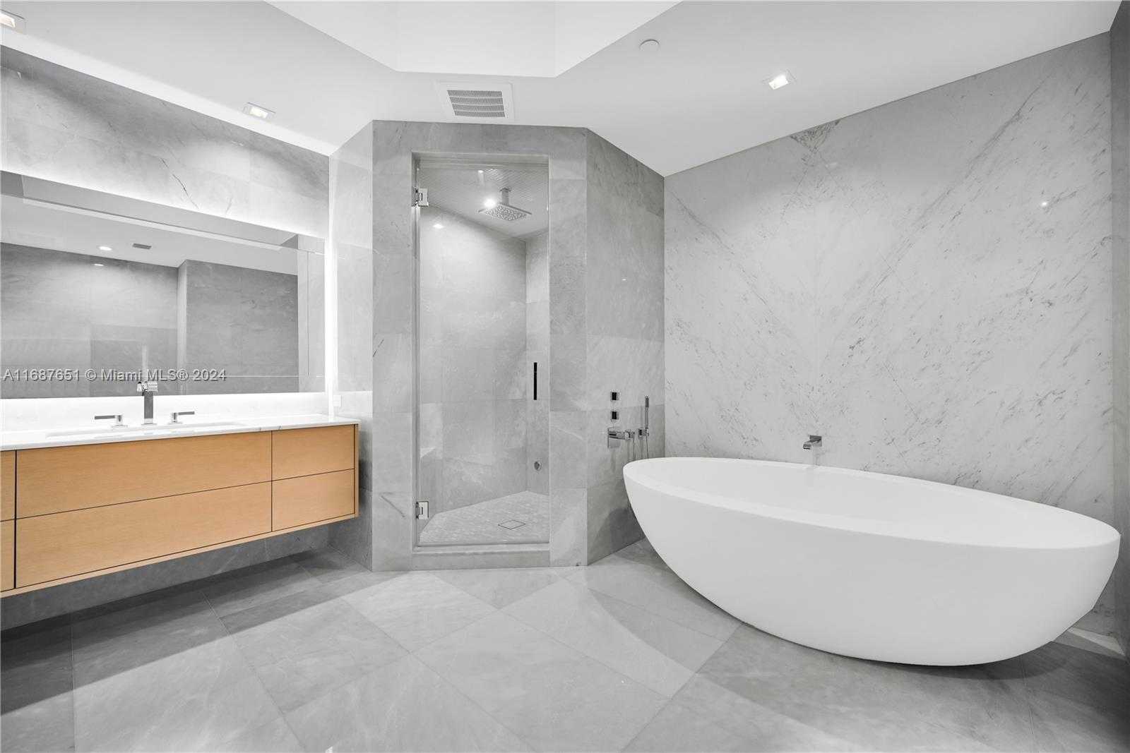 Small Image of 18501 COLLINS AVE #4003/04, Sunny Isles Beach Number 27