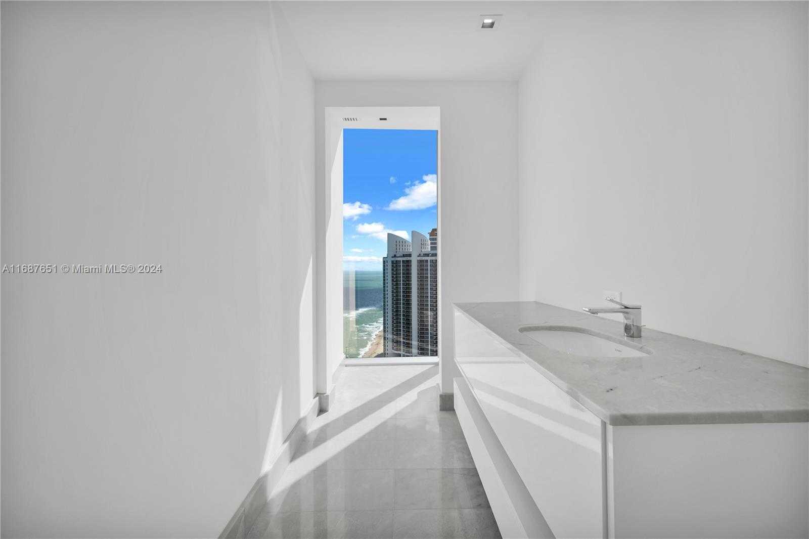 Small Image of 18501 COLLINS AVE #4003/04, Sunny Isles Beach Number 44