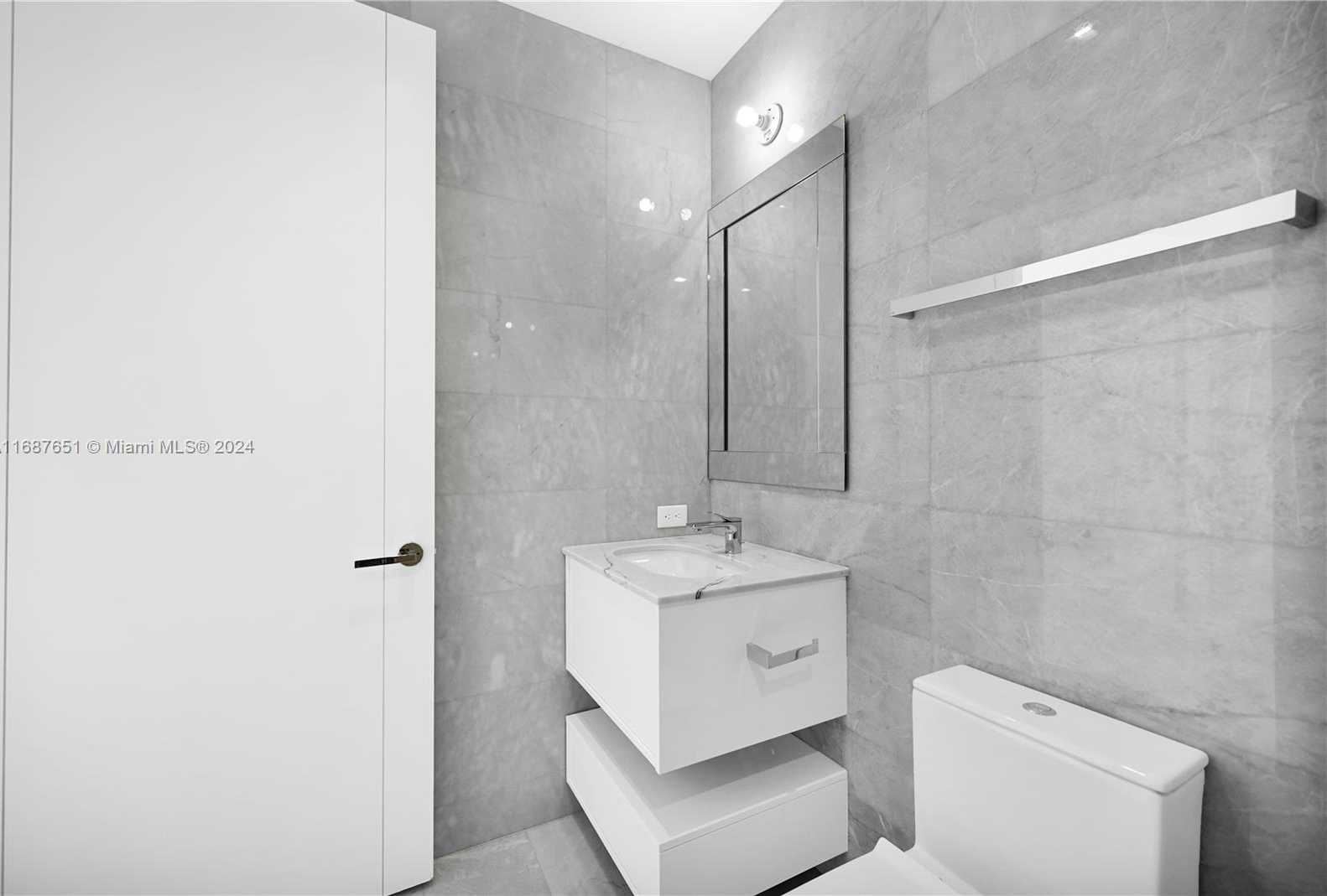 Small Image of 18501 COLLINS AVE #4003/04, Sunny Isles Beach Number 56
