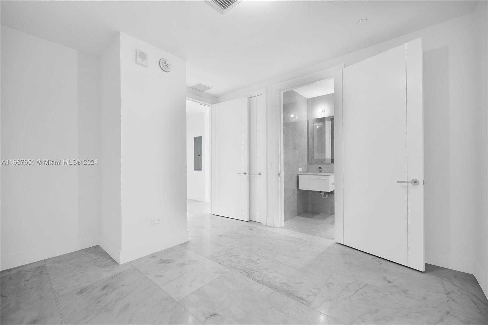 Small Image of 18501 COLLINS AVE #4003/04, Sunny Isles Beach Number 60