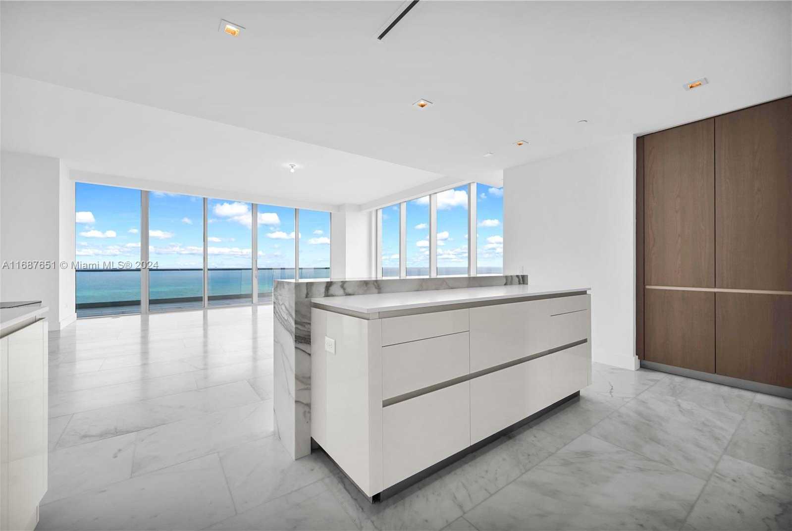 Small Image of 18501 COLLINS AVE #4003/04, Sunny Isles Beach Number 9