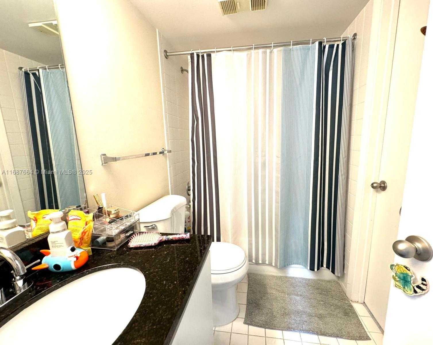 Small Image of 540 BRICKELL KEY DR #1801, Miami Number 10