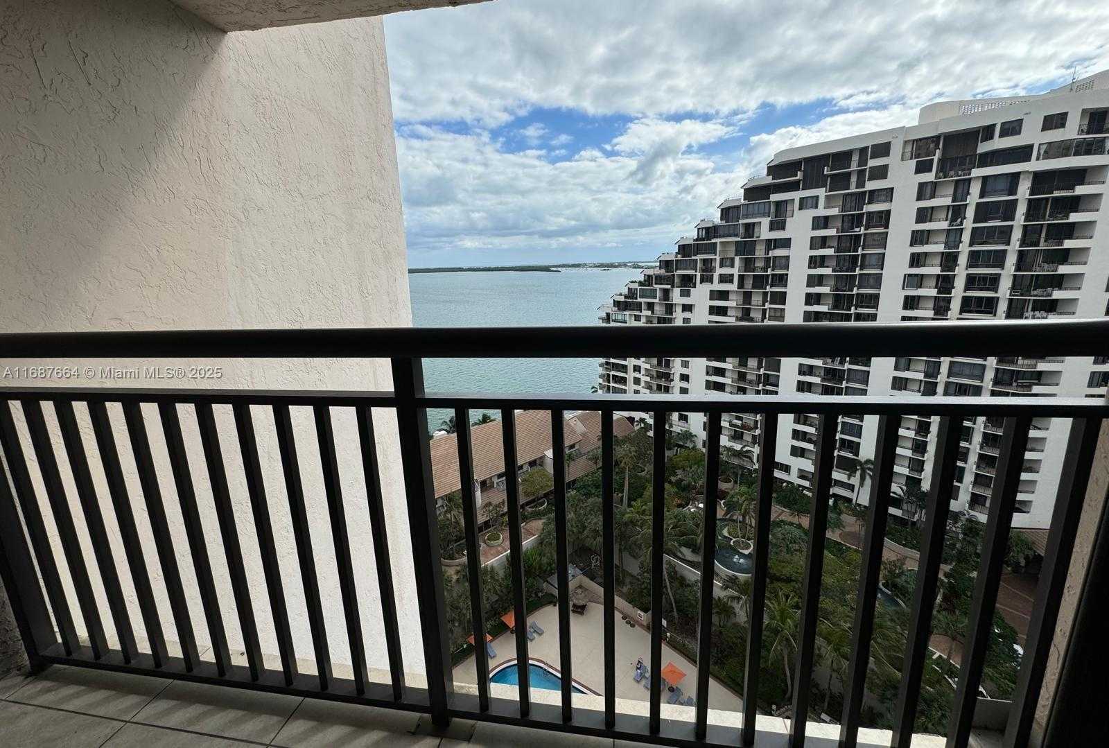 Small Image of 540 BRICKELL KEY DR #1801, Miami Number 14