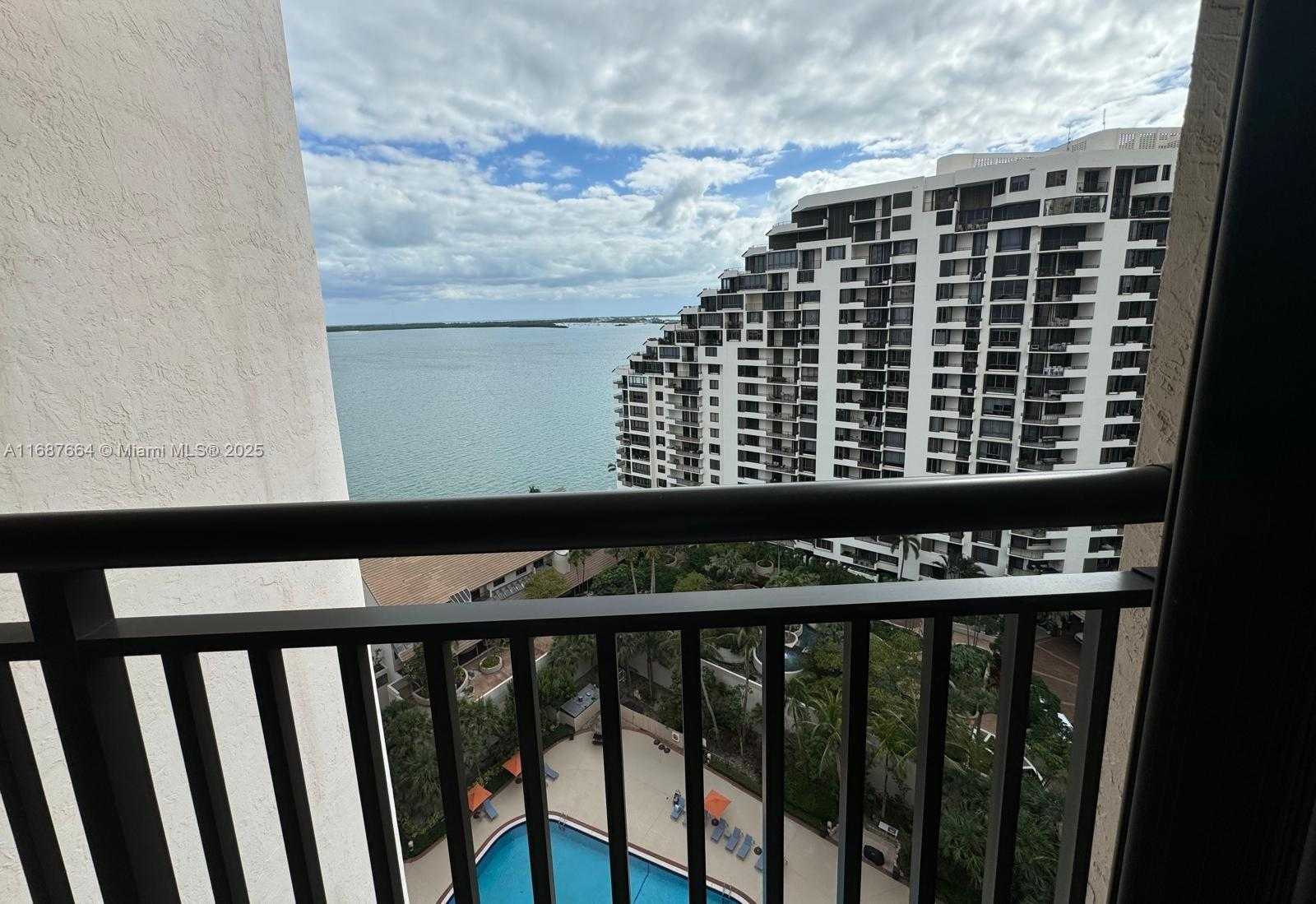 Small Image of 540 BRICKELL KEY DR #1801, Miami Number 15