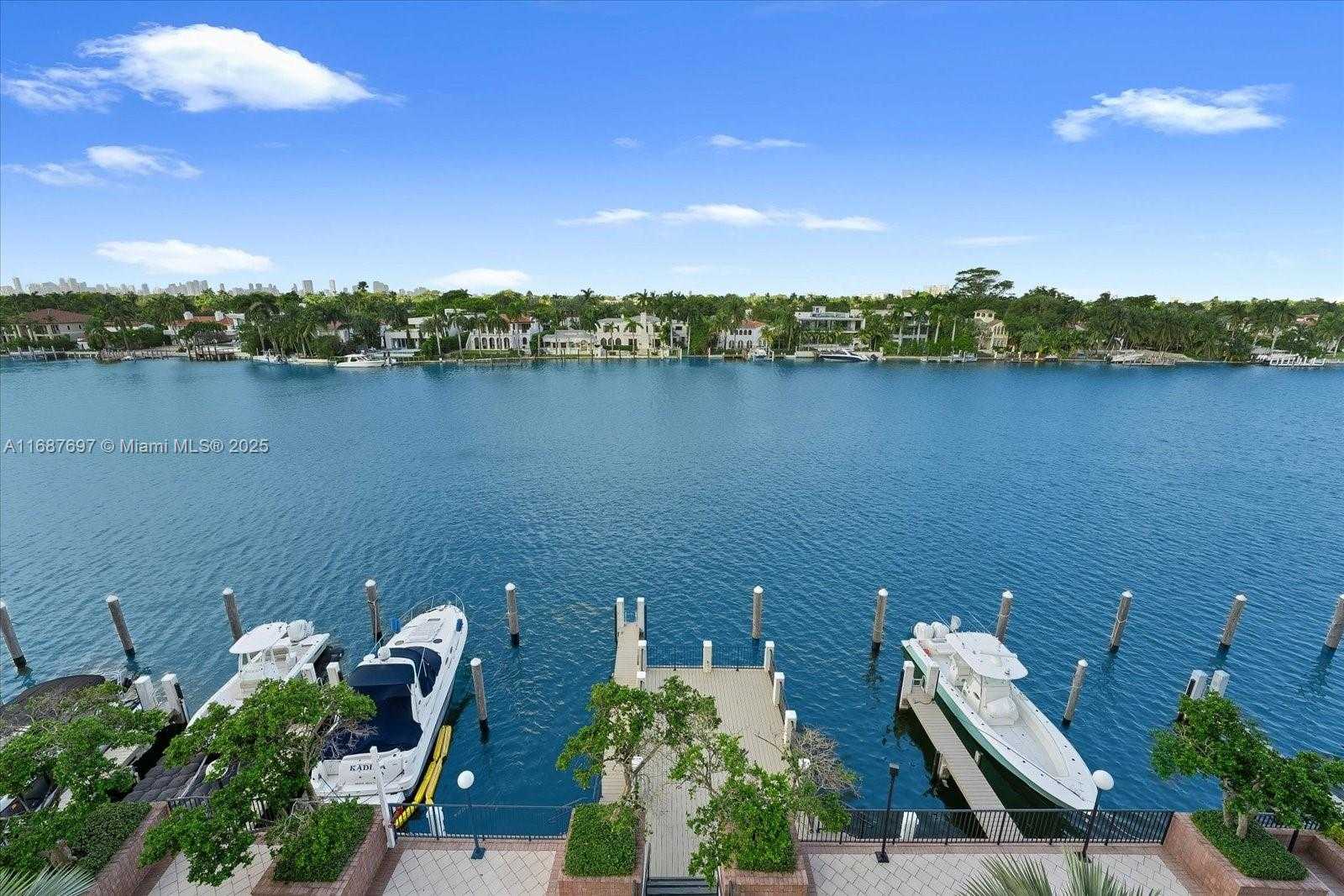 Small Image of 5660 EAST COLLINS AVE #5E, Miami Beach Number 20