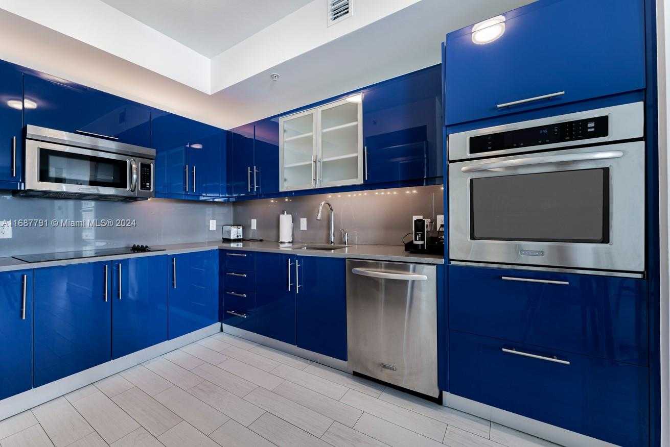 Small Image of 3101 BAYSHORE DR #803, Fort Lauderdale Number 7