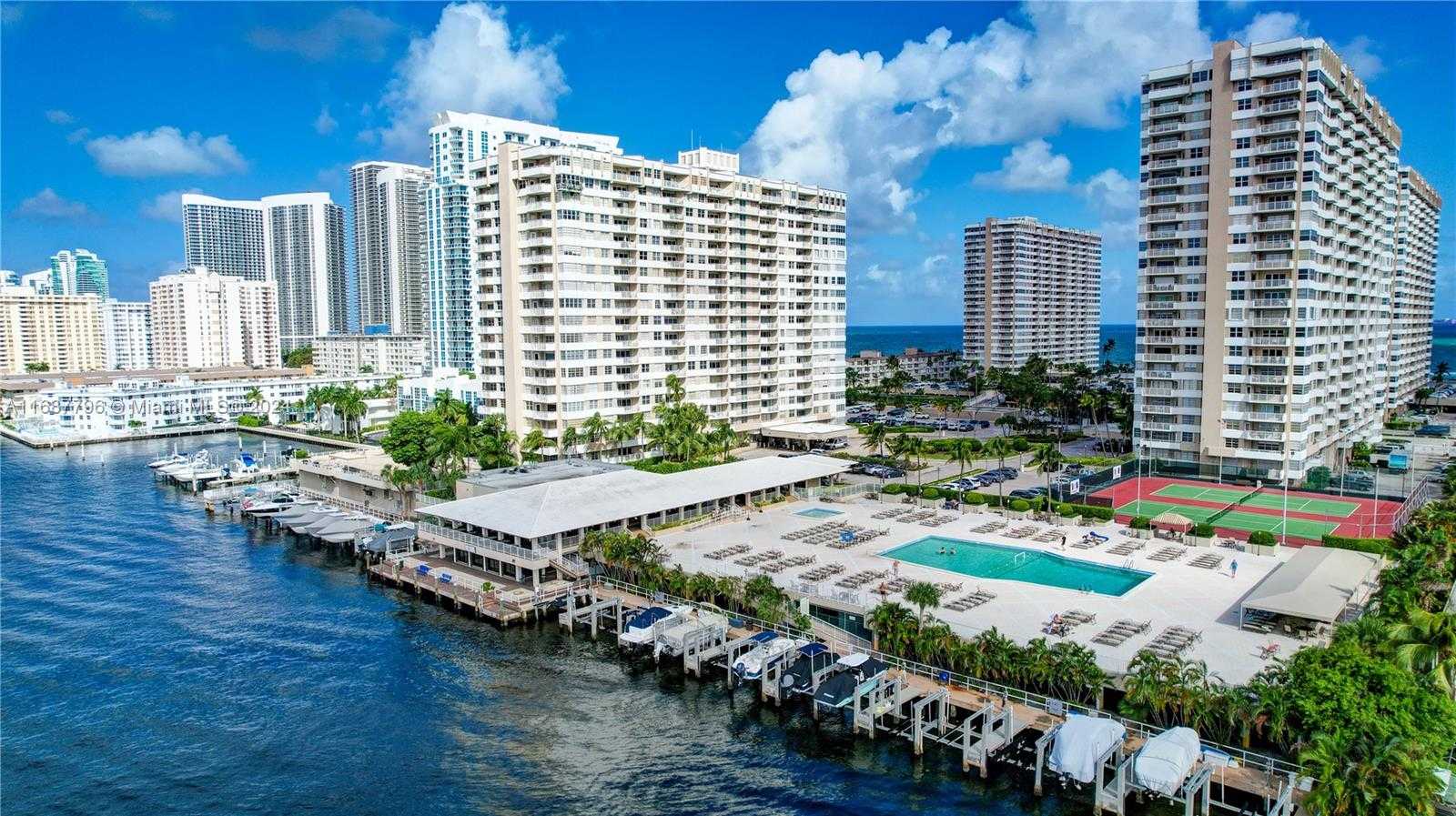Small Image of 1965 SOUTH OCEAN DR #4S, Hallandale Beach Number 45