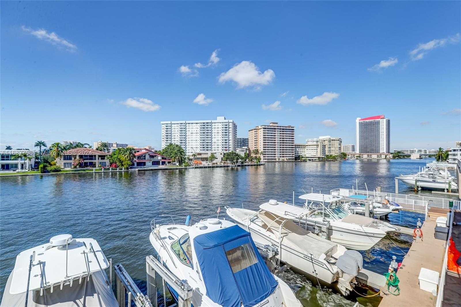 Small Image of 1965 SOUTH OCEAN DR #4S, Hallandale Beach Number 51