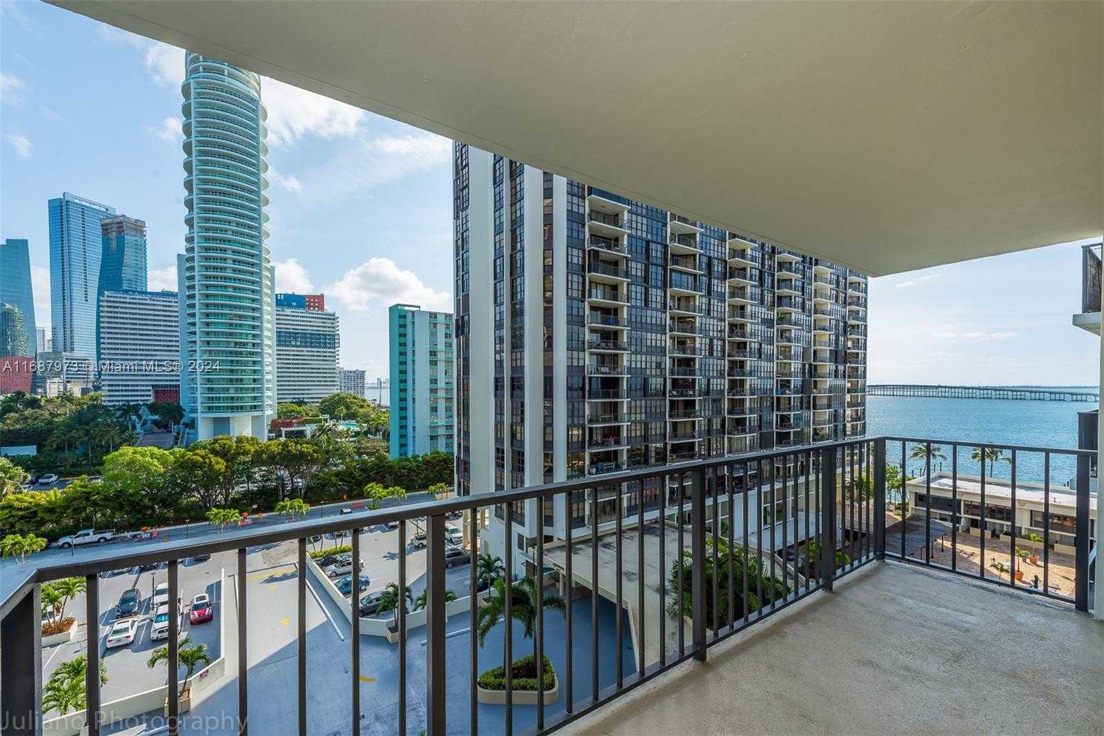 Small Image of 1901 BRICKELL AVE #B912, Miami Number 11