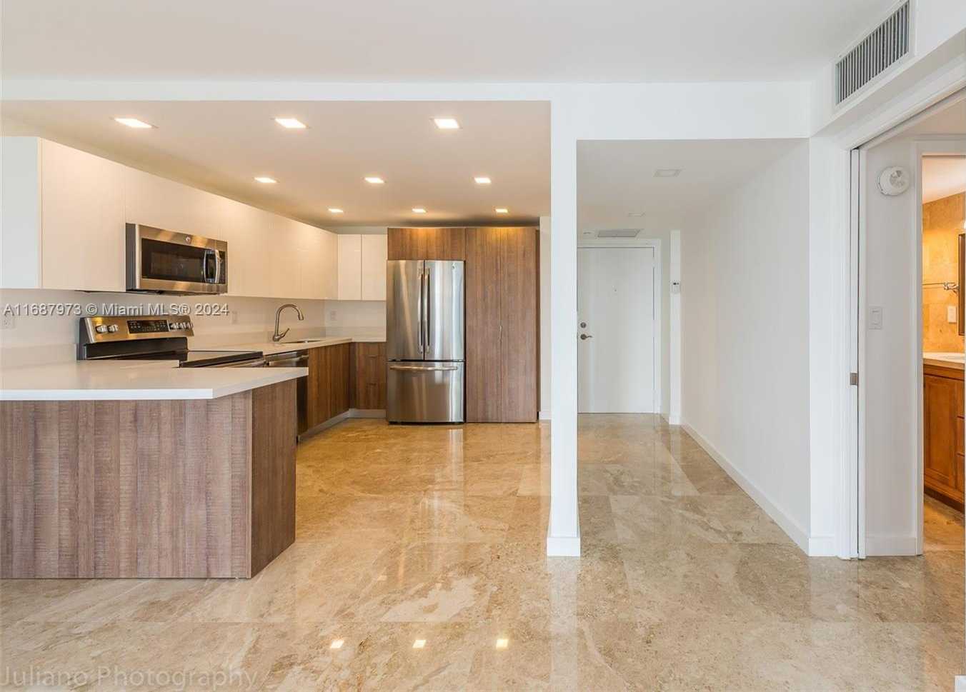 Small Image of 1901 BRICKELL AVE #B912, Miami Number 2