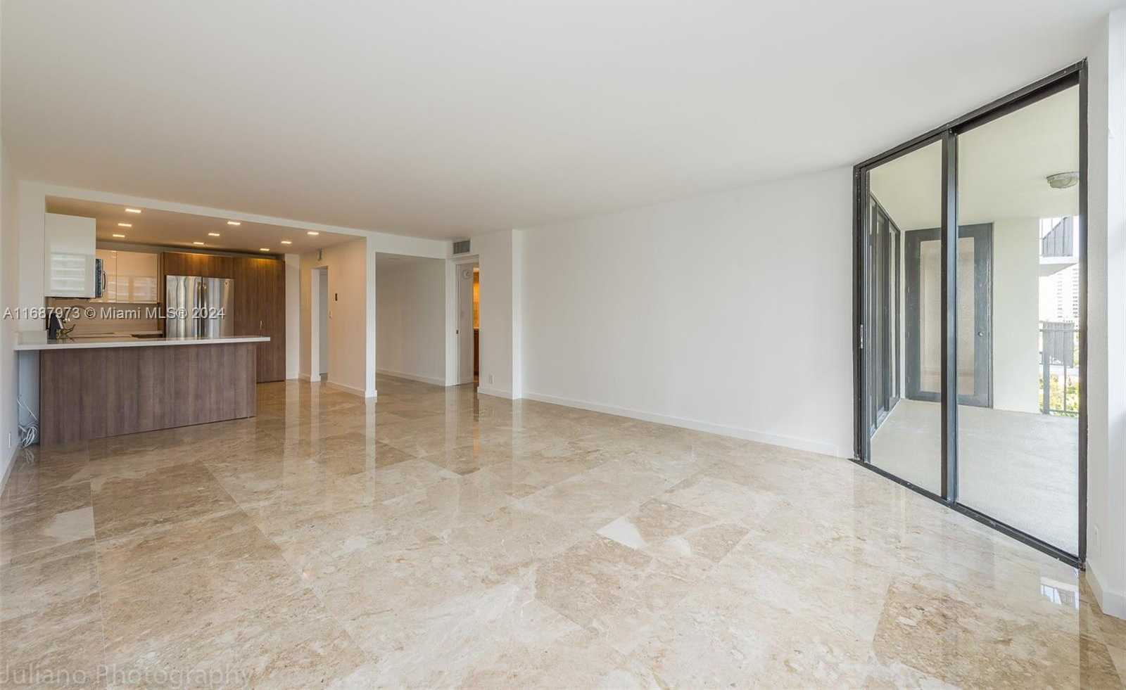 Small Image of 1901 BRICKELL AVE #B912, Miami Number 3