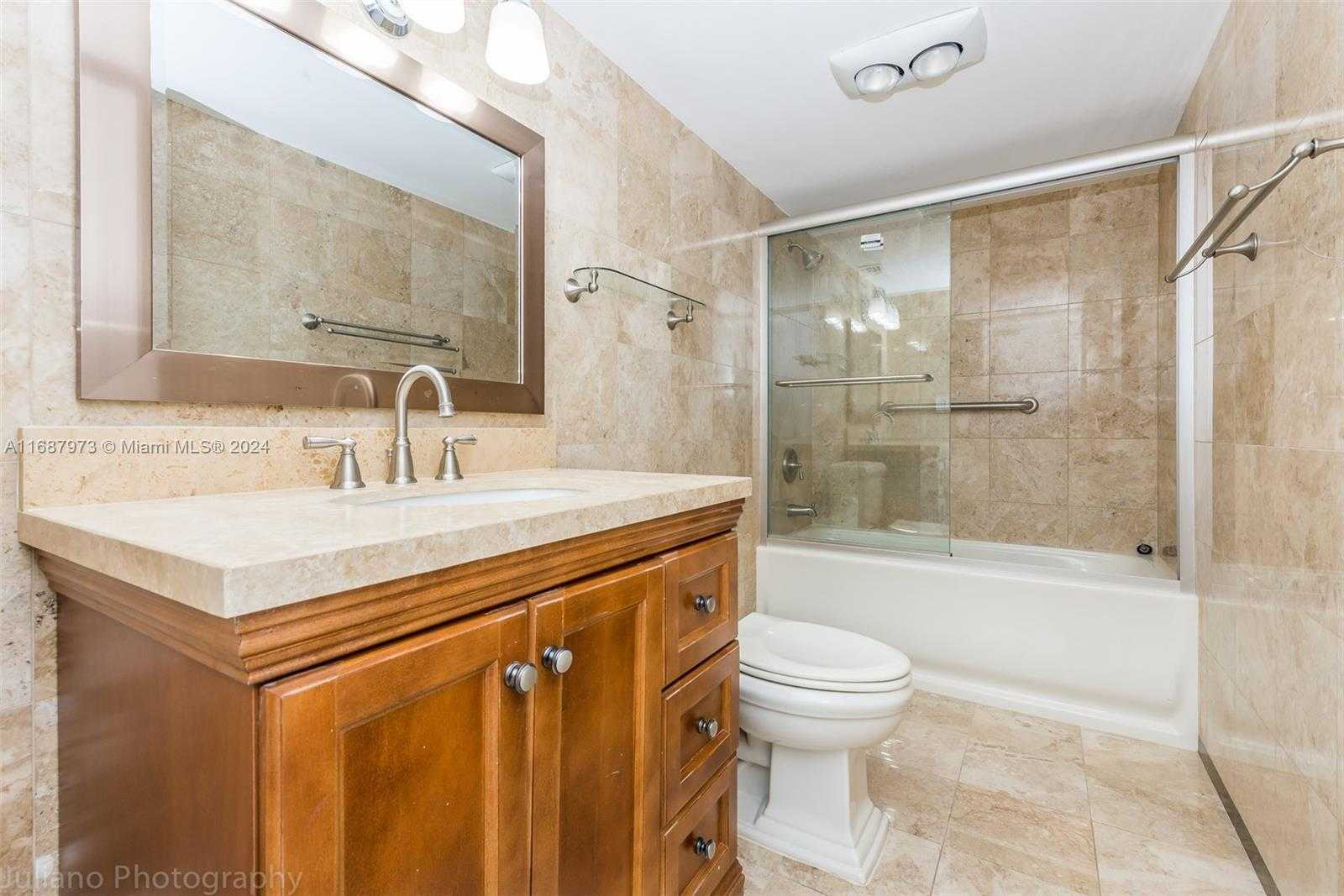 Small Image of 1901 BRICKELL AVE #B912, Miami Number 4