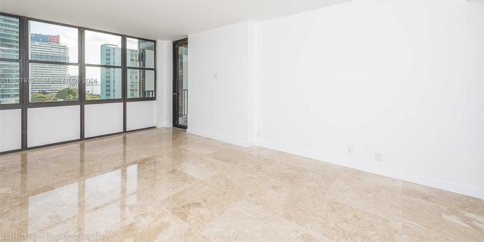 Small Image of 1901 BRICKELL AVE #B912, Miami Number 7