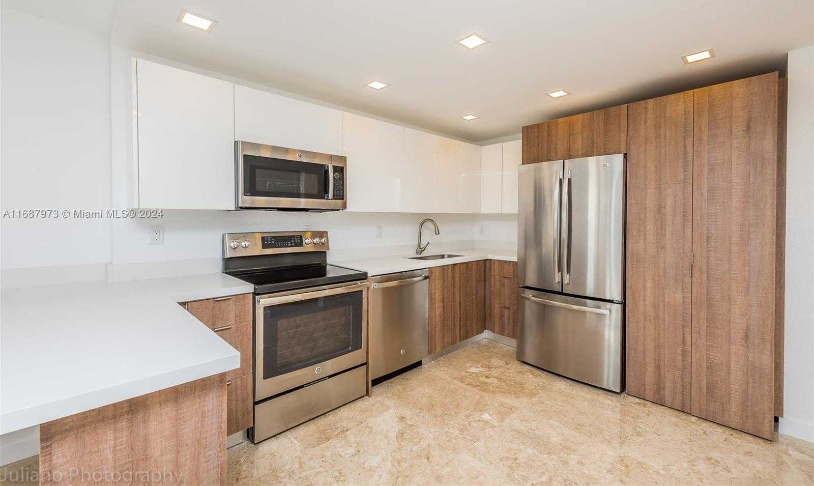 Small Image of 1901 BRICKELL AVE #B912, Miami Number 8