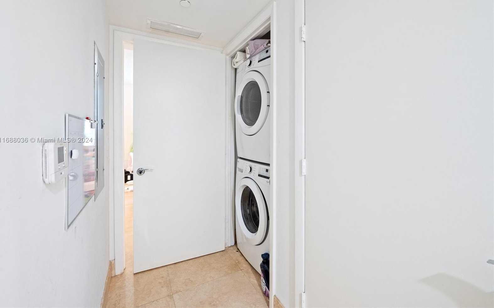 Small Image of 1800 SOUTH OCEAN DR #2301, Hallandale Beach Number 14