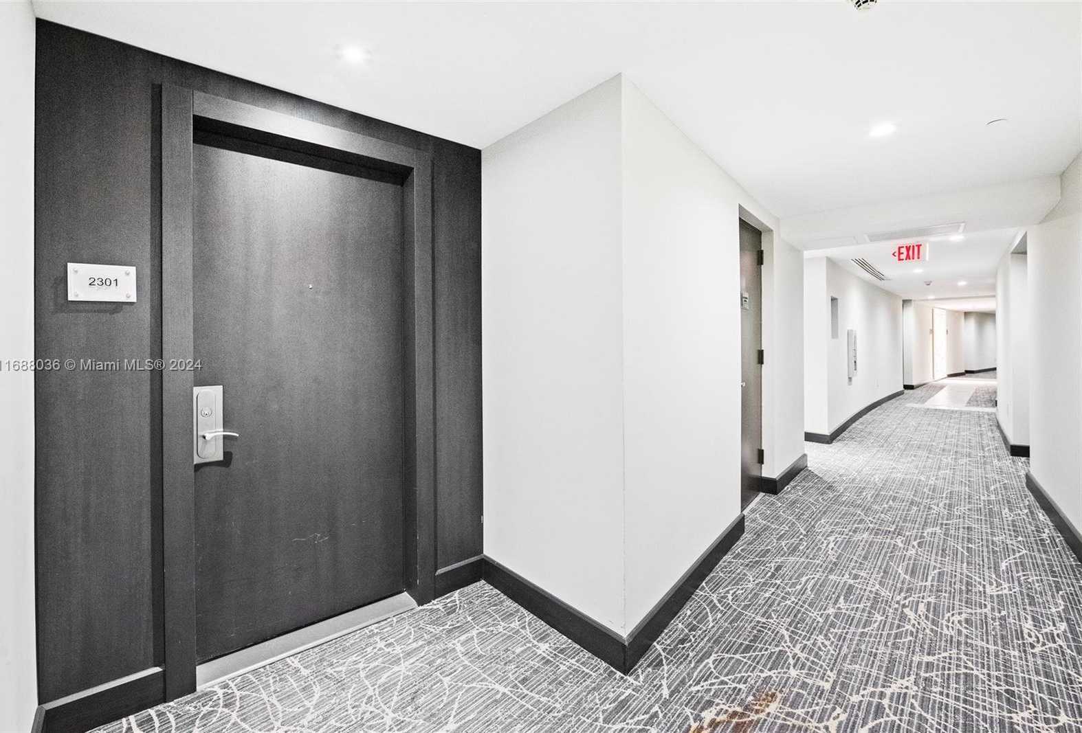 Small Image of 1800 SOUTH OCEAN DR #2301, Hallandale Beach Number 3