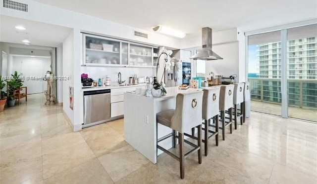 Small Image of 1800 SOUTH OCEAN DR #2301, Hallandale Beach Number 8