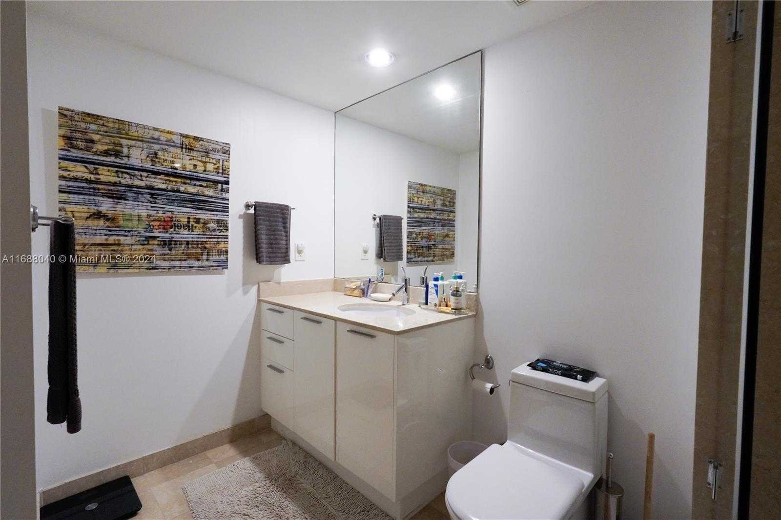 Small Image of 400 ALTON RD #1709, Miami Beach Number 13