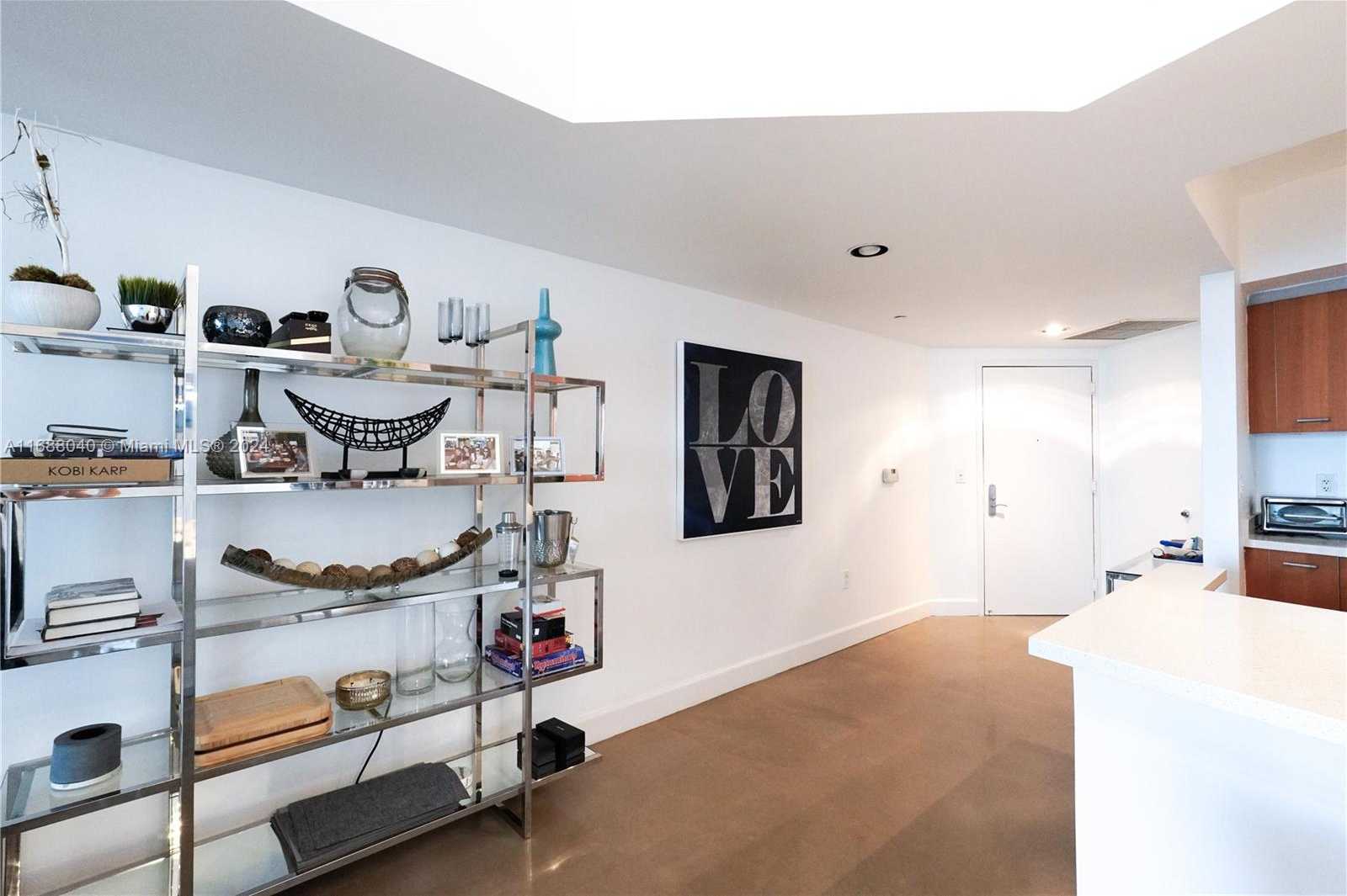 Small Image of 400 ALTON RD #1709, Miami Beach Number 17