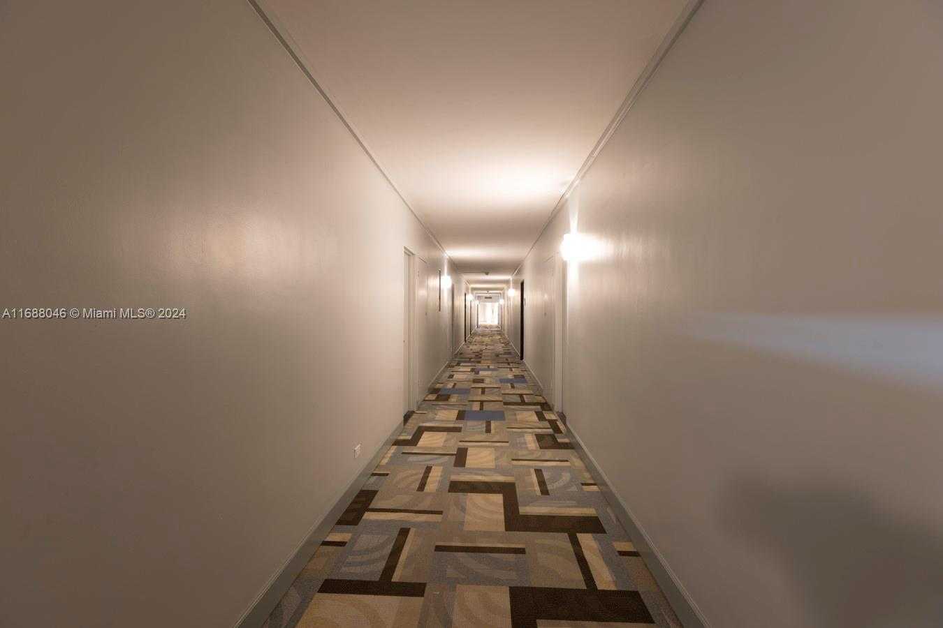 Small Image of 7441 WAYNE AVE #2K, Miami Beach Number 29