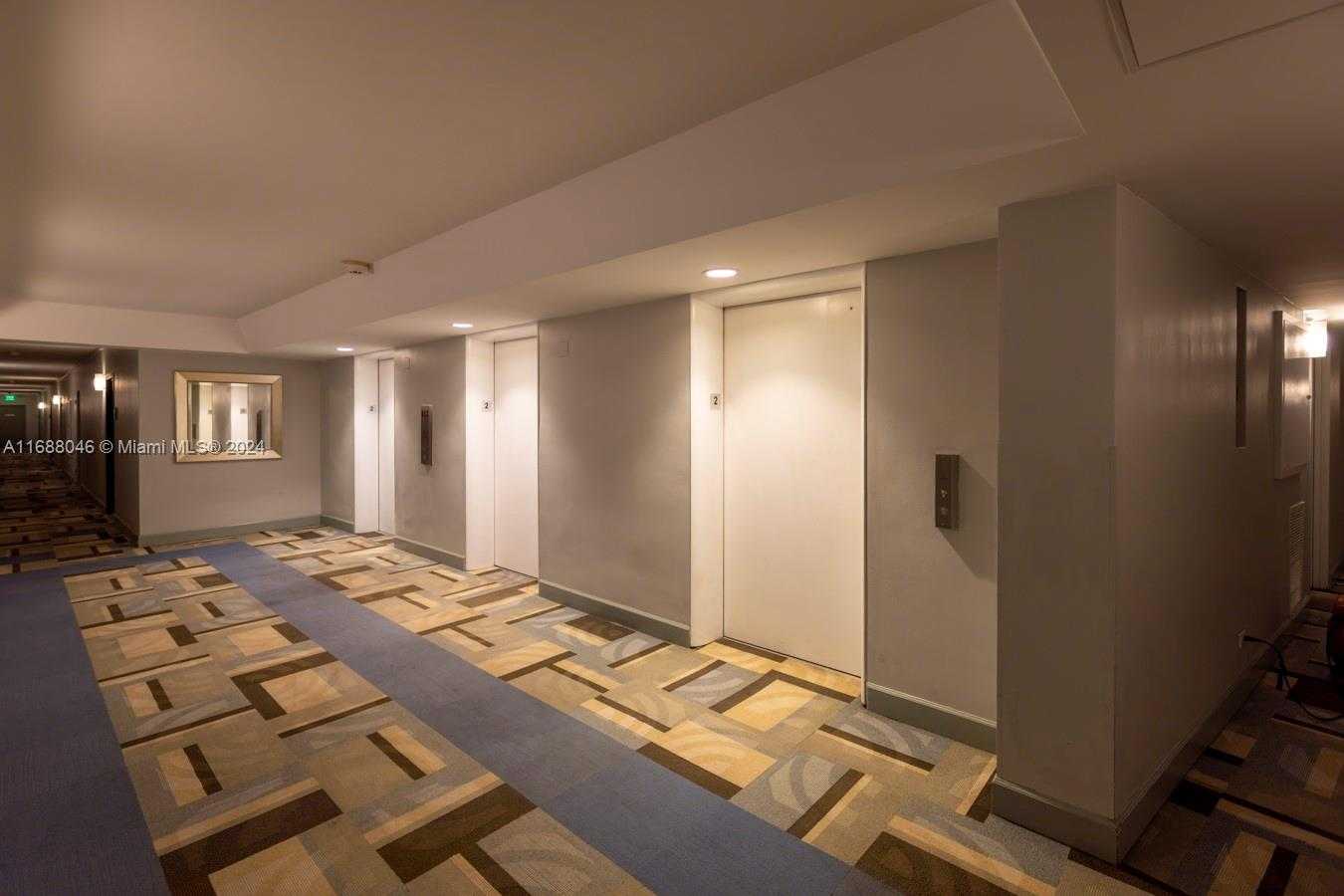 Small Image of 7441 WAYNE AVE #2K, Miami Beach Number 30