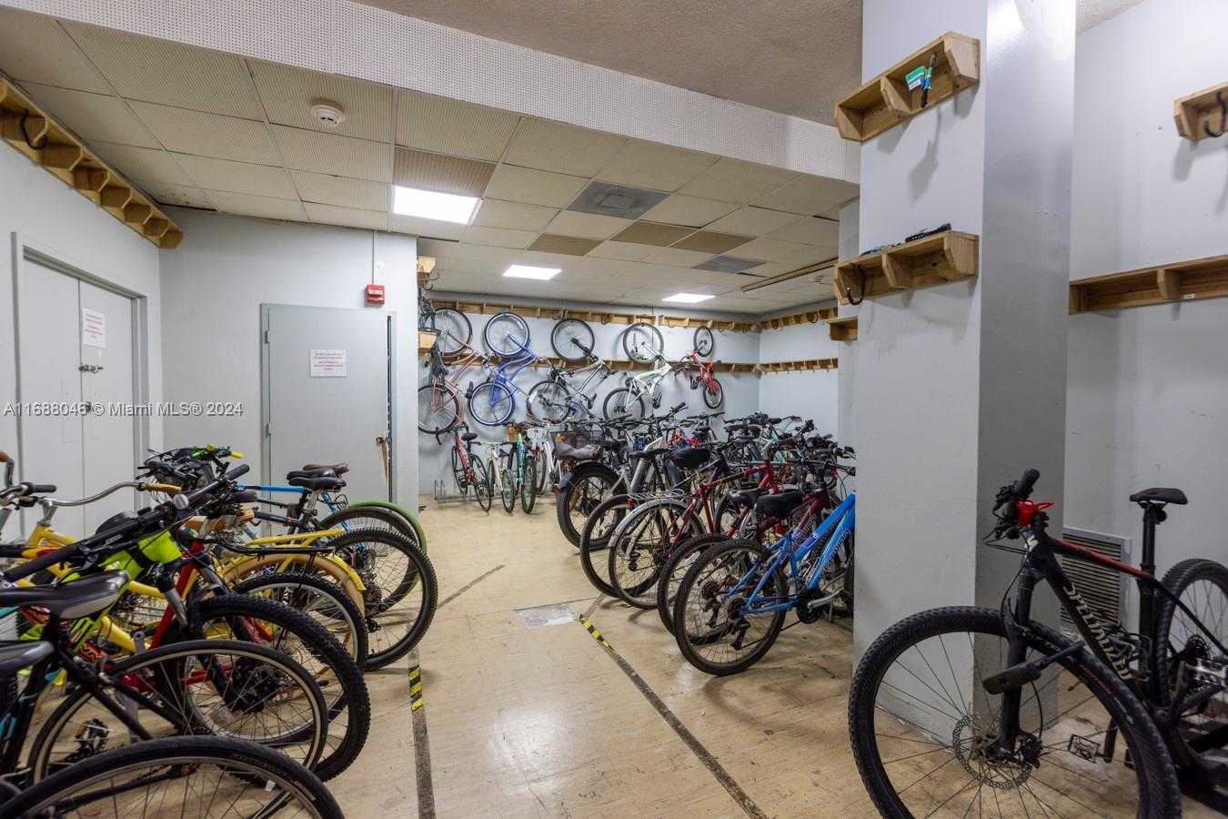 Small Image of 7441 WAYNE AVE #2K, Miami Beach Number 39