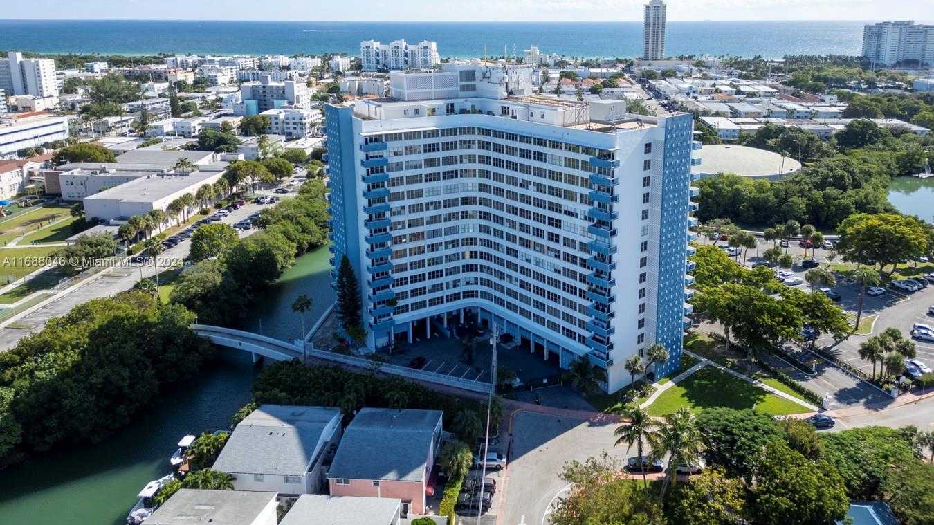 Small Image of 7441 WAYNE AVE #2K, Miami Beach Number 49