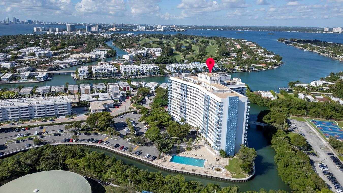 Small Image of 7441 WAYNE AVE #2K, Miami Beach Number 5