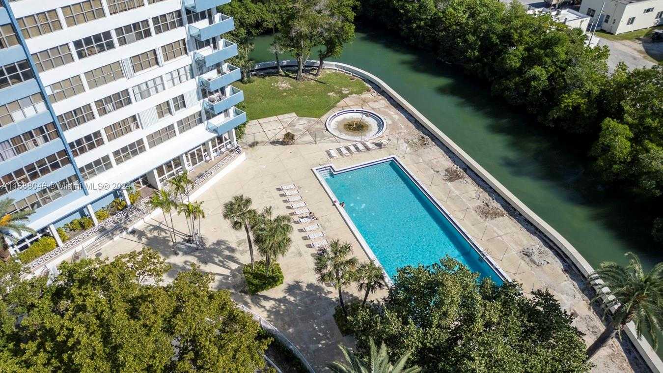 Small Image of 7441 WAYNE AVE #2K, Miami Beach Number 50