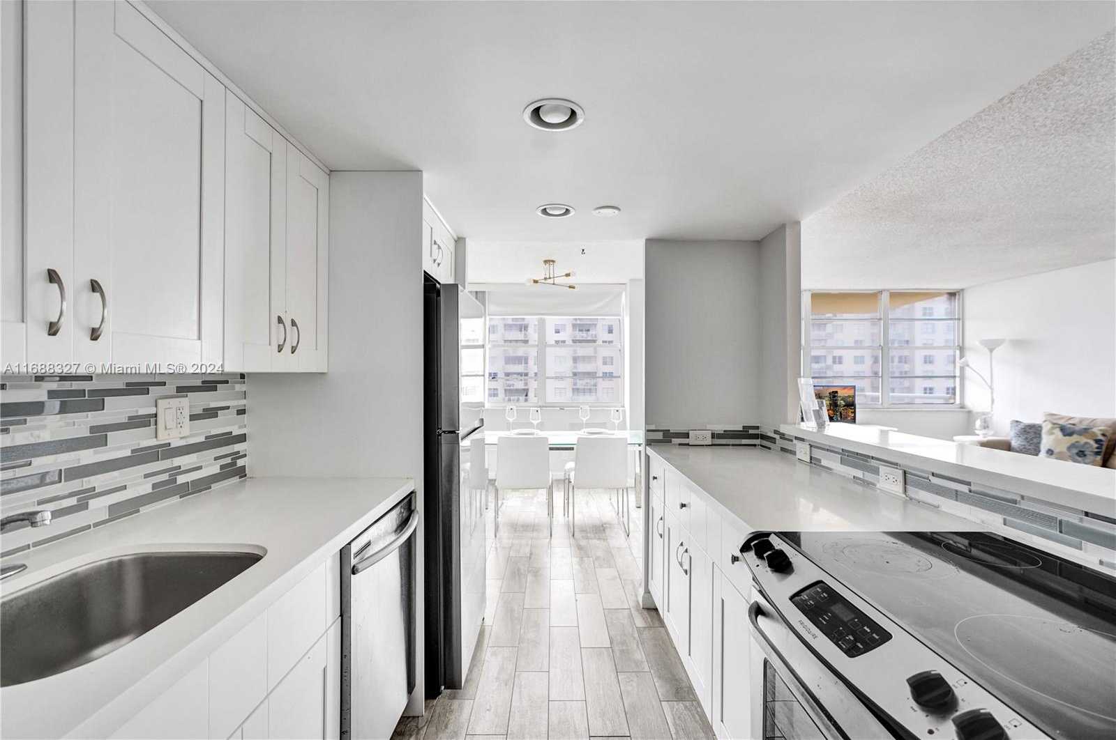 Small Image of 251 174TH ST #1607, Sunny Isles Beach Number 16