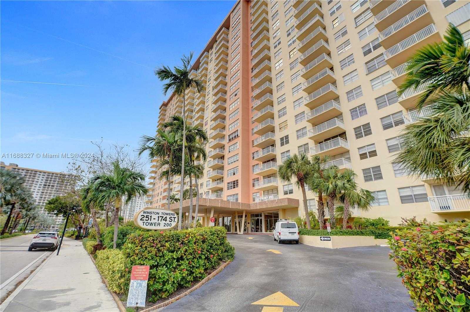 Small Image of 251 174TH ST #1607, Sunny Isles Beach Number 3