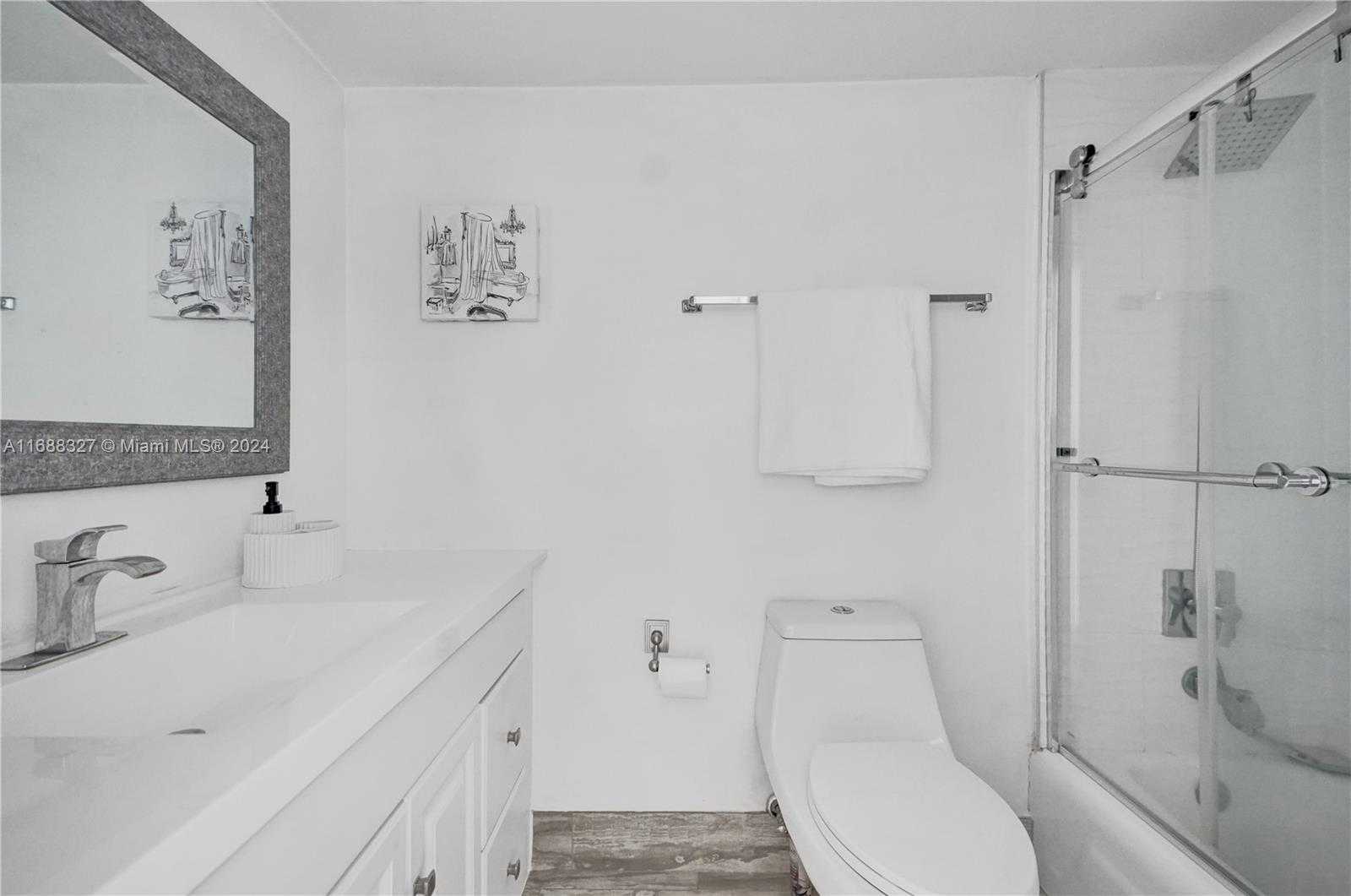 Small Image of 251 174TH ST #1607, Sunny Isles Beach Number 7