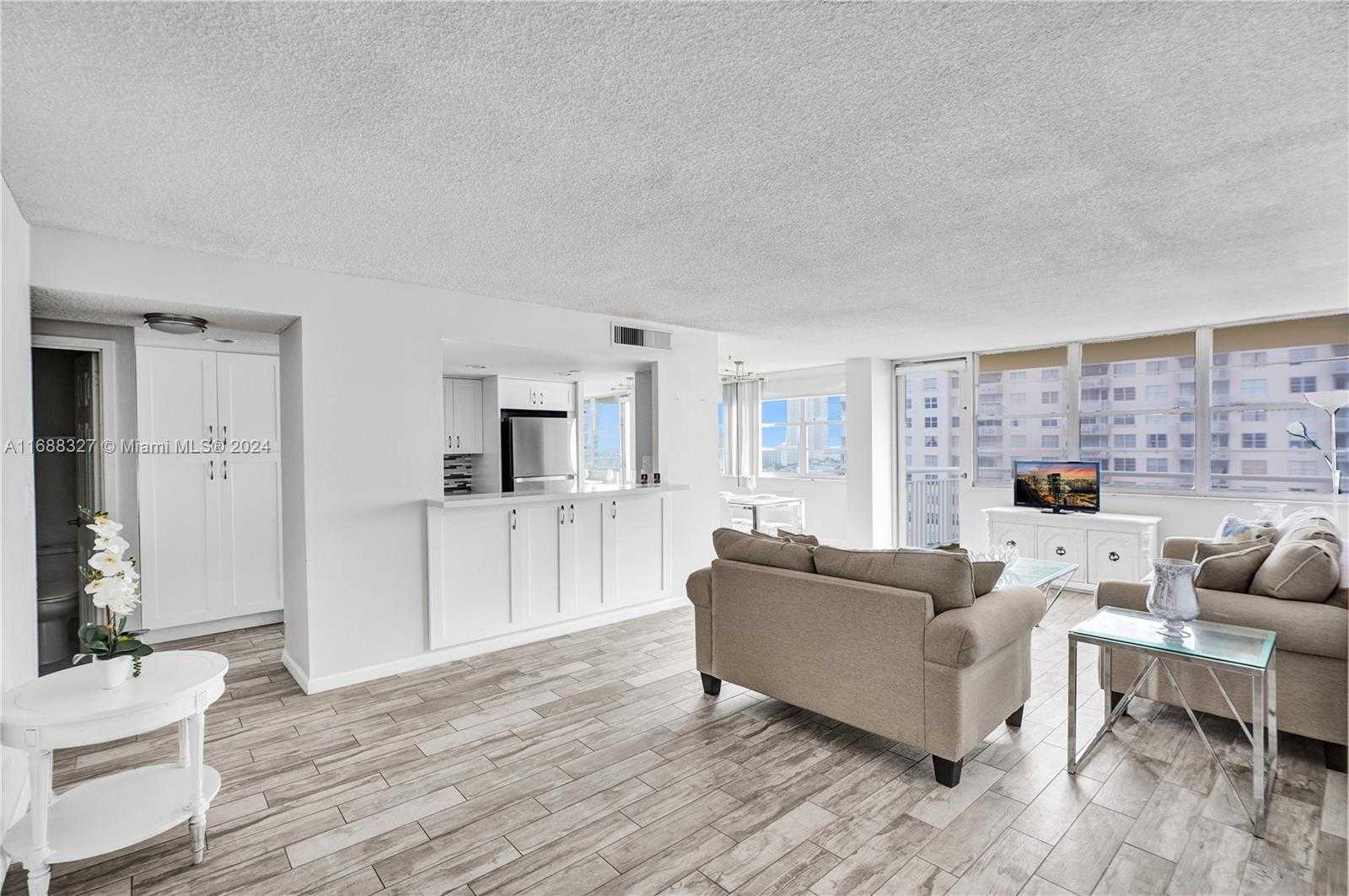 Small Image of 251 174TH ST #1607, Sunny Isles Beach Number 8