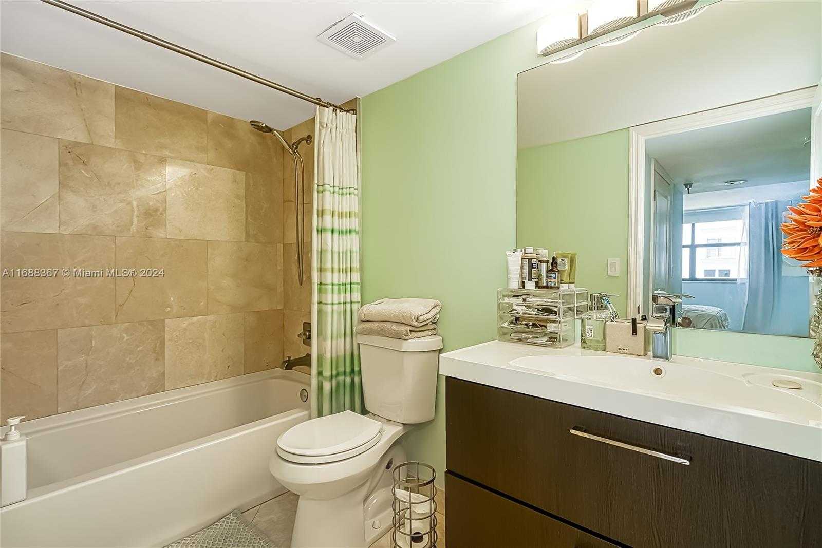Small Image of 290 174TH ST #1709, Sunny Isles Beach Number 19