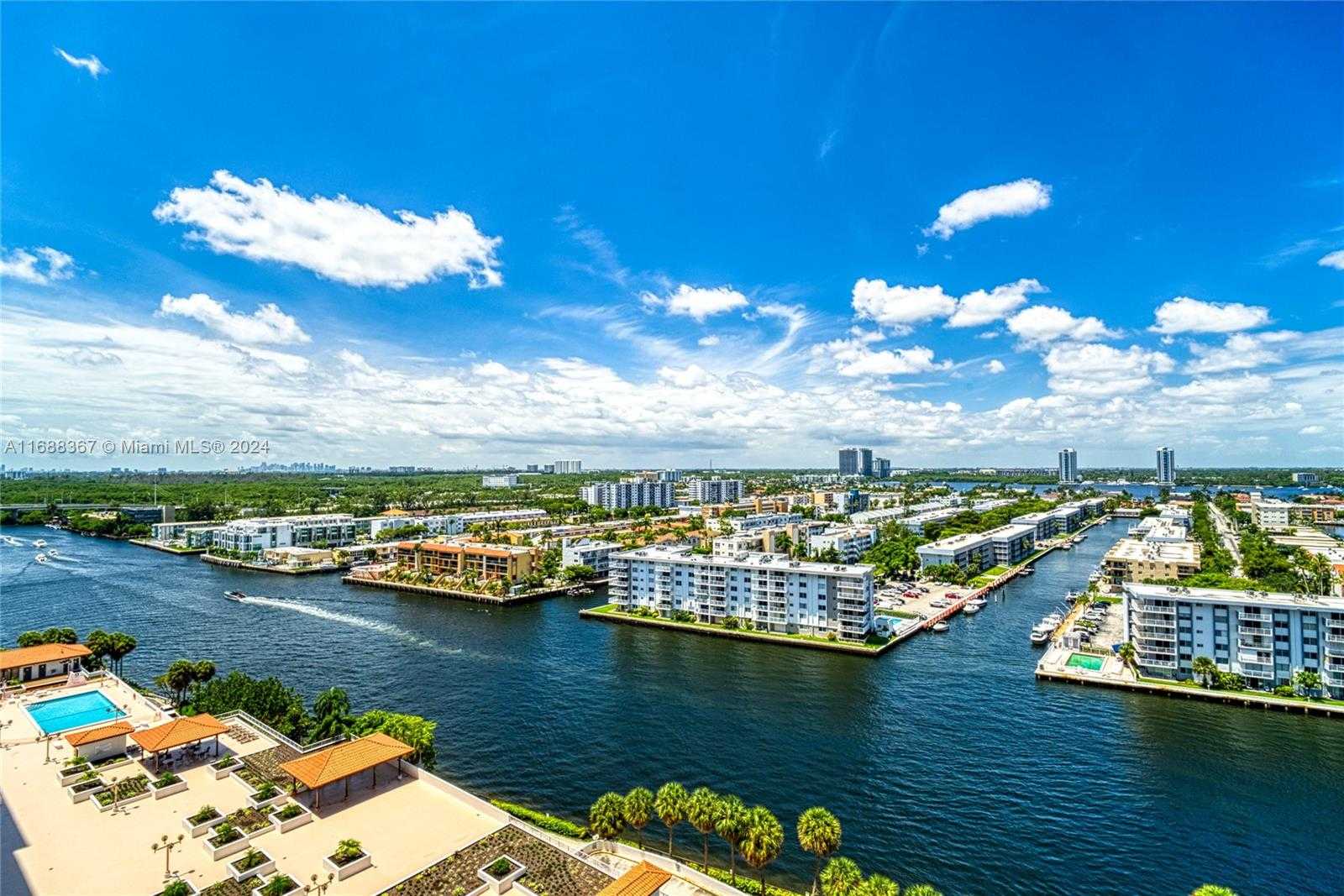 Small Image of 290 174TH ST #1709, Sunny Isles Beach Number 2