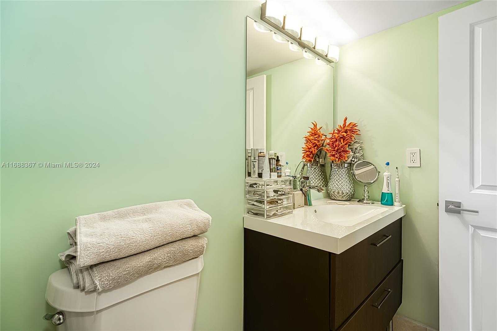 Small Image of 290 174TH ST #1709, Sunny Isles Beach Number 22