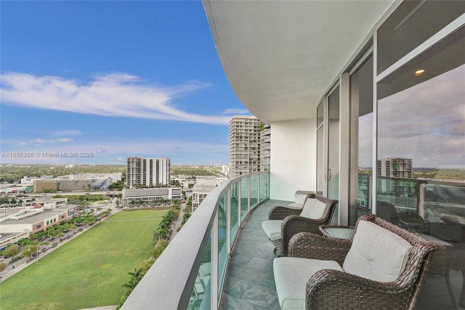 Small Image of 3301 NORTH EAST 1ST AVE #H1807, Miami Number 35