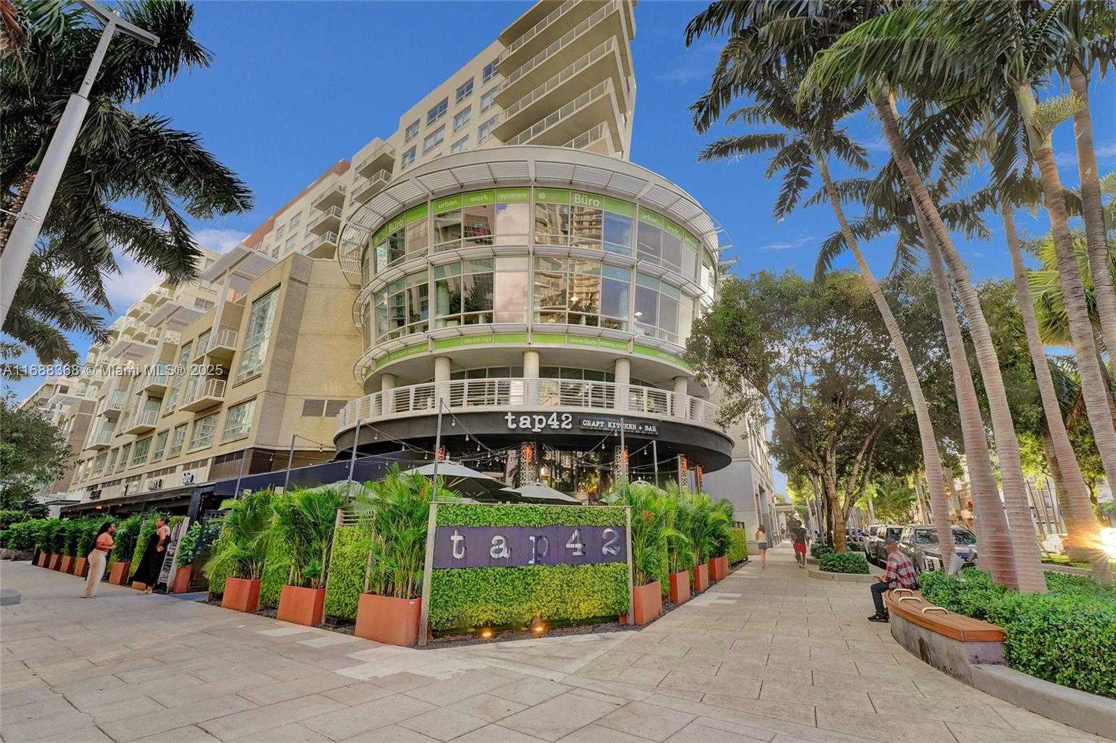 Small Image of 3301 NORTH EAST 1ST AVE #H1807, Miami Number 43
