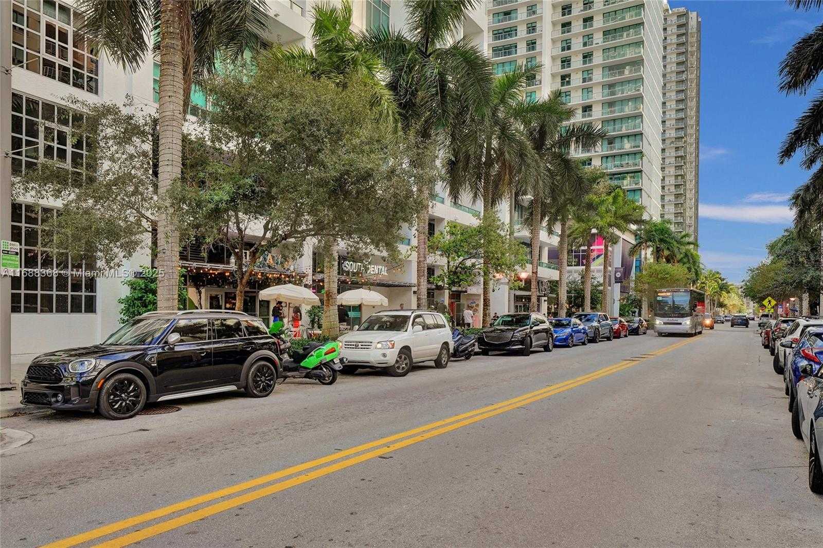 Small Image of 3301 NORTH EAST 1ST AVE #H1807, Miami Number 44