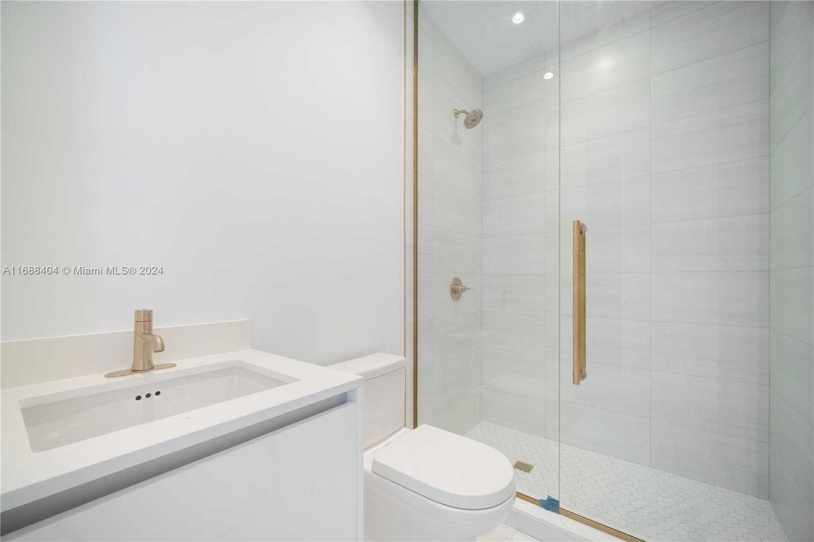 Small Image of 2655 SOUTH BAYSHORE DR #1602, Coconut Grove Number 34