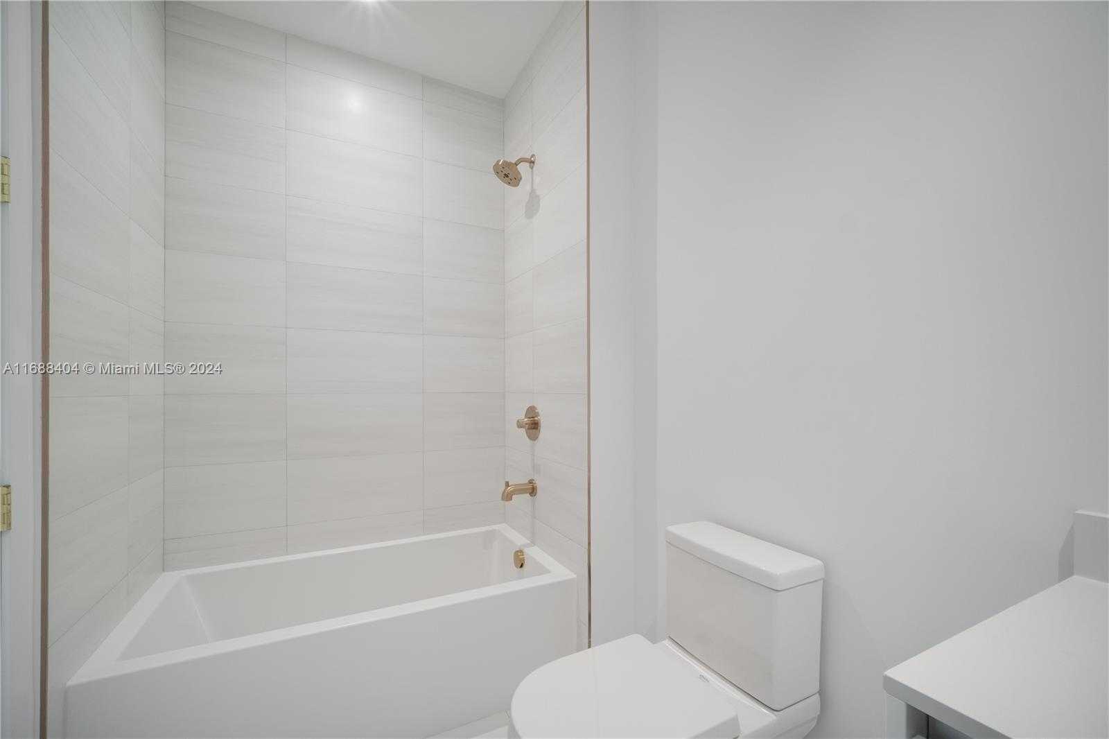 Small Image of 2655 SOUTH BAYSHORE DR #1602, Coconut Grove Number 39