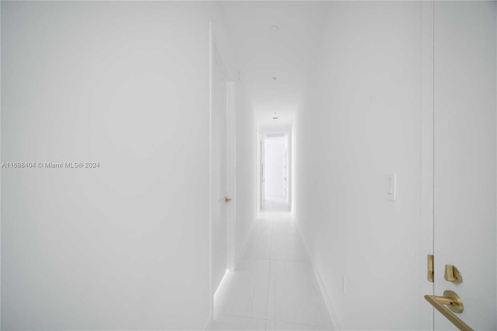 Small Image of 2655 SOUTH BAYSHORE DR #1602, Coconut Grove Number 8