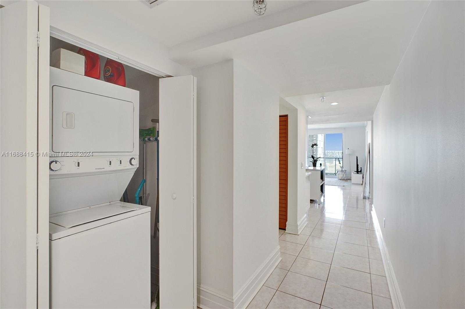 Small Image of 185 SOUTH WEST 7TH ST #2103, Miami Number 19