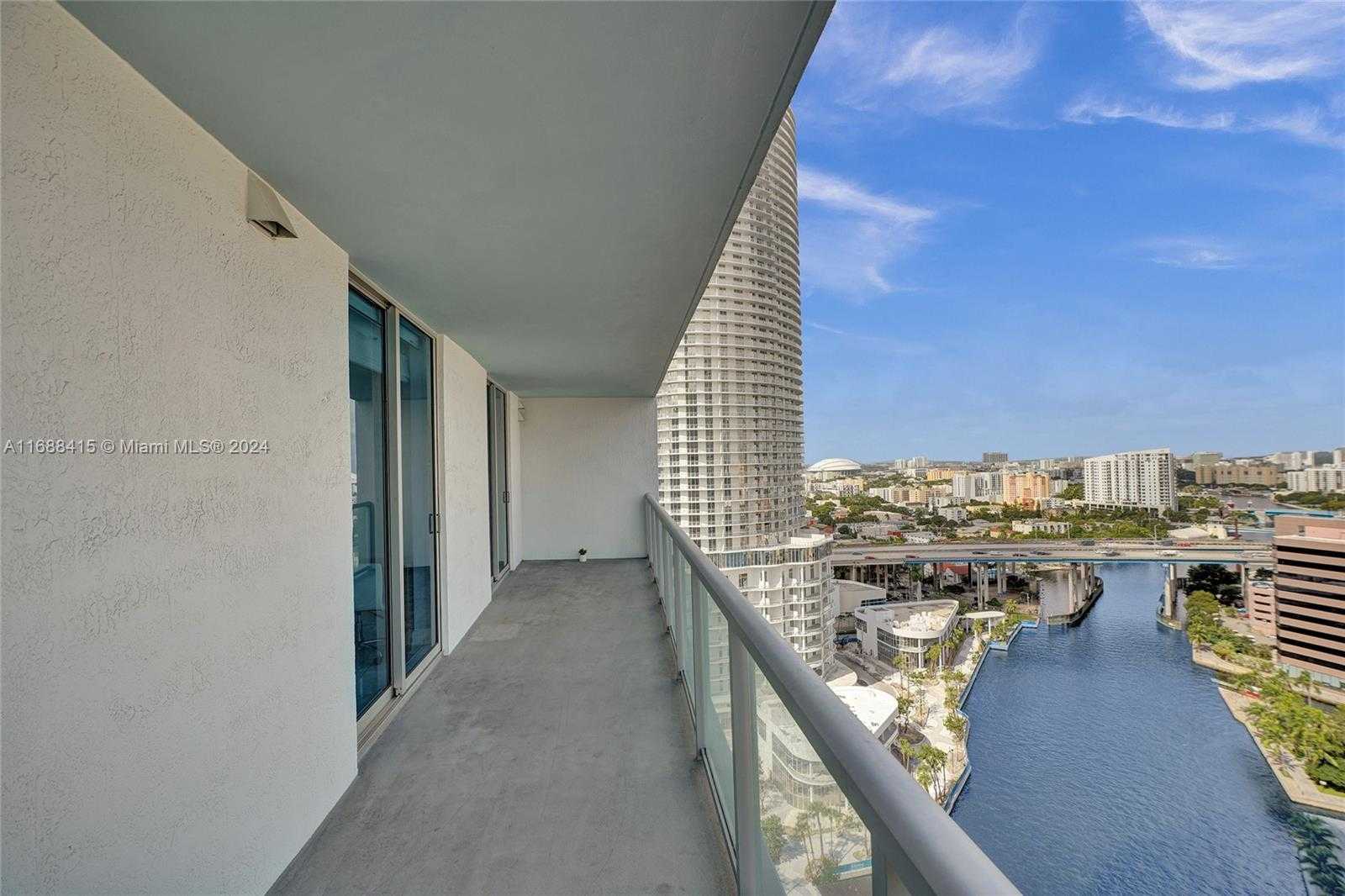 Small Image of 185 SOUTH WEST 7TH ST #2103, Miami Number 28
