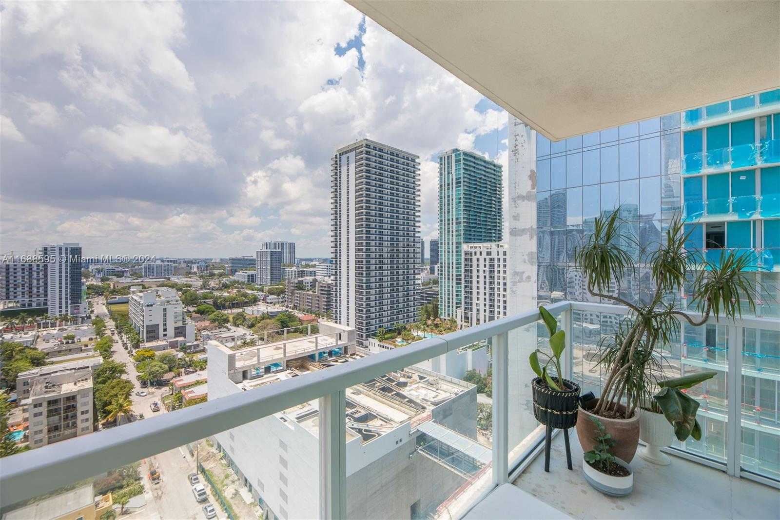 Small Image of 665 NORTH EAST 25TH ST #1805, Miami Number 19