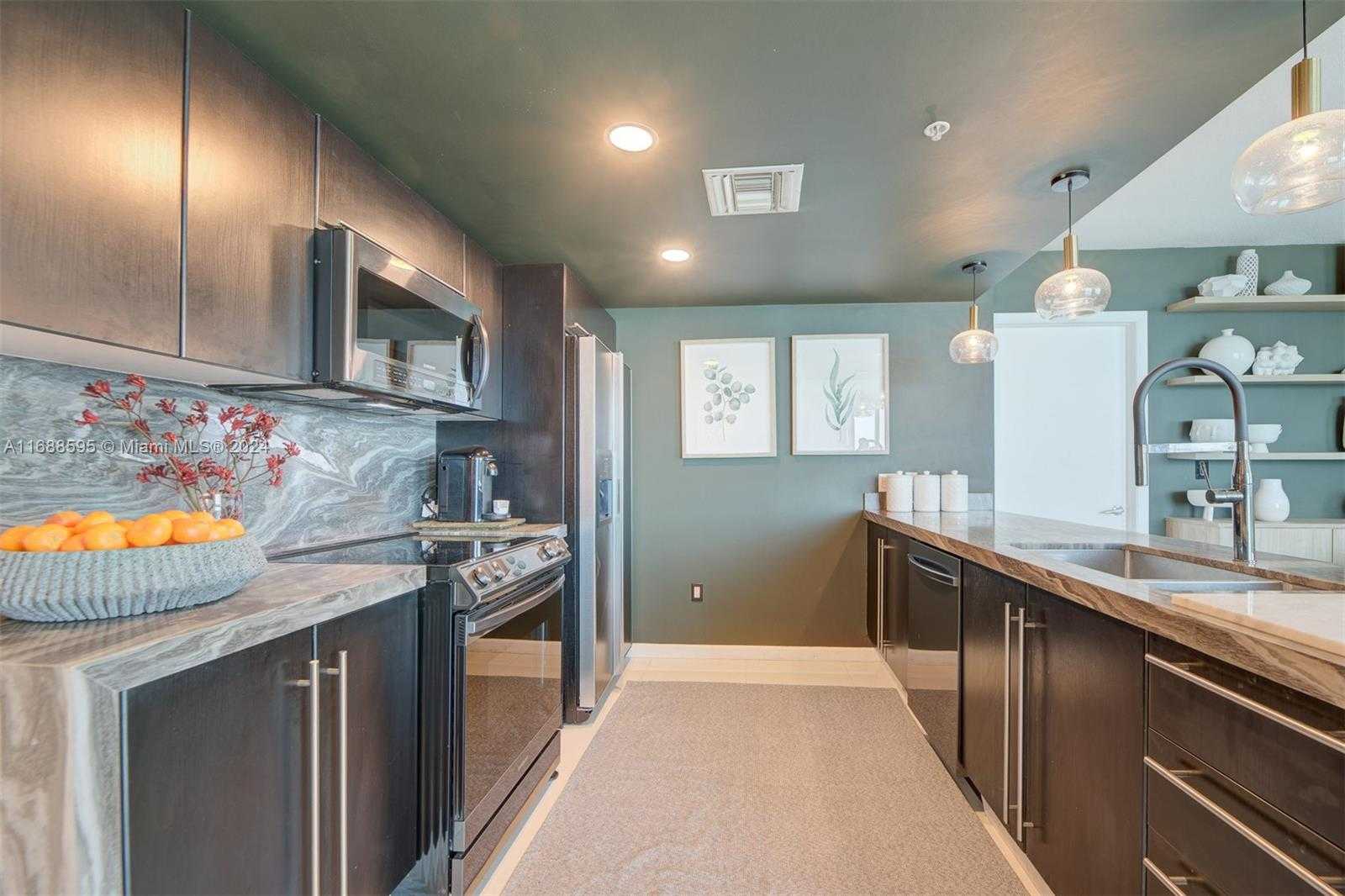 Small Image of 665 NORTH EAST 25TH ST #1805, Miami Number 8
