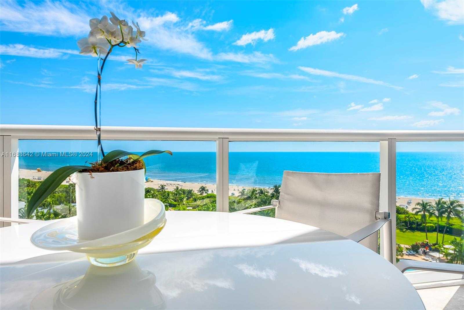 Small Image of 100 SOUTH POINTE DR #706, Miami Beach Number 5